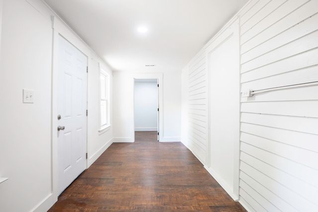 2708 N Chamberlain Avenue, Chattanooga, TN 37406