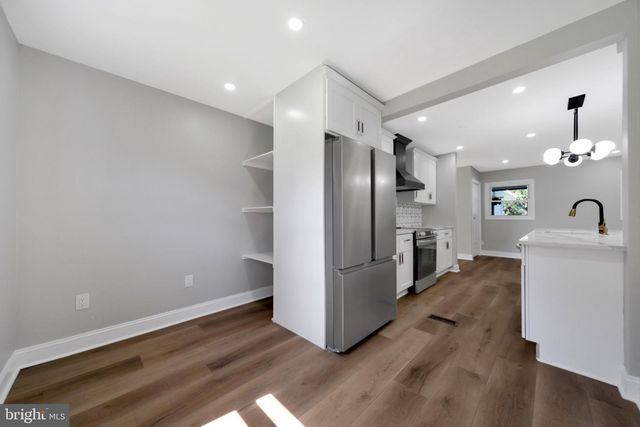 18 EDEN ROCK LN, Willingborough, NJ 08046