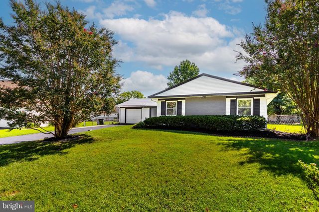 18 EDEN ROCK LN, Willingborough, NJ 08046