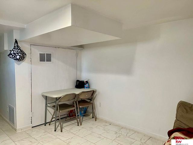 219 S William Avenue, Fremont, NE 68025