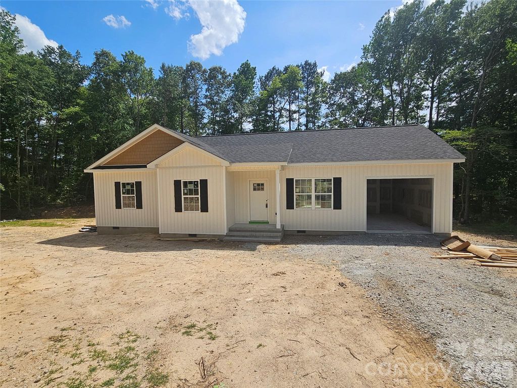 2566 Heather Lane, Lancaster, SC 29720