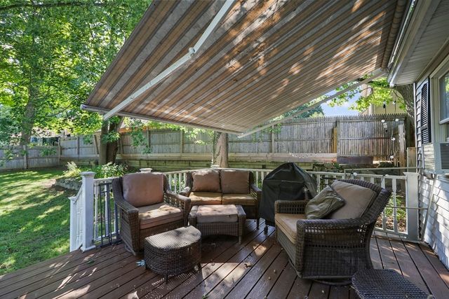 211 Hancock Rd, Pittsfield, MA 01201