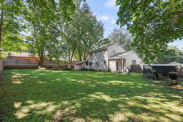 211 Hancock Rd, Pittsfield, MA 01201