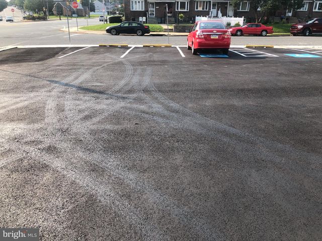 9200 ACADEMY RD #1ST FLOOR & PARKING, Philadelphia, PA 19114