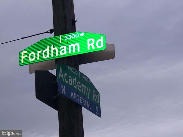 9200 ACADEMY RD #1ST FLOOR & PARKING, Philadelphia, PA 19114