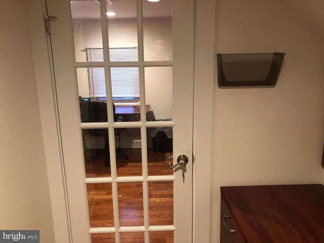 9200 ACADEMY RD #1ST FLOOR & PARKING, Philadelphia, PA 19114