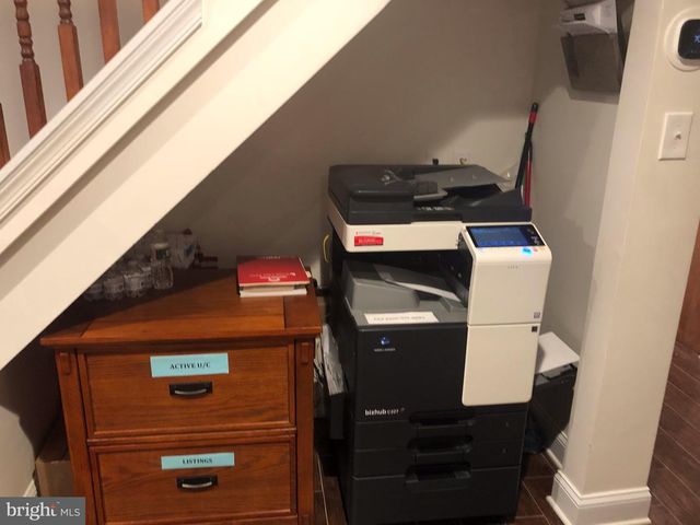 9200 ACADEMY RD #1ST FLOOR & PARKING, Philadelphia, PA 19114