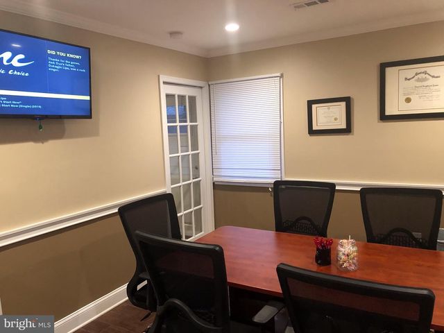 9200 ACADEMY RD #1ST FLOOR & PARKING, Philadelphia, PA 19114