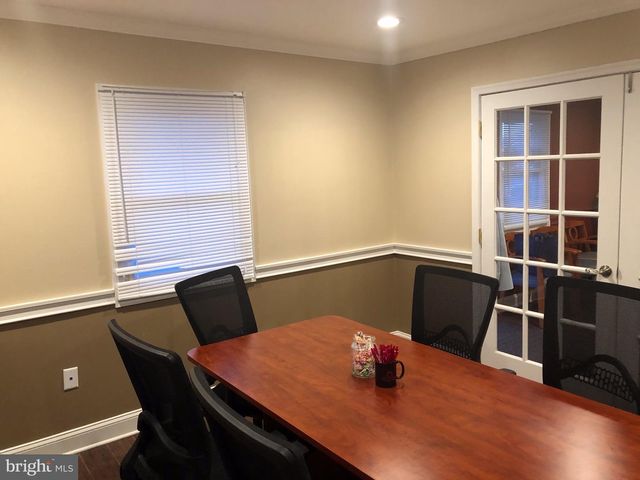 9200 ACADEMY RD #1ST FLOOR & PARKING, Philadelphia, PA 19114