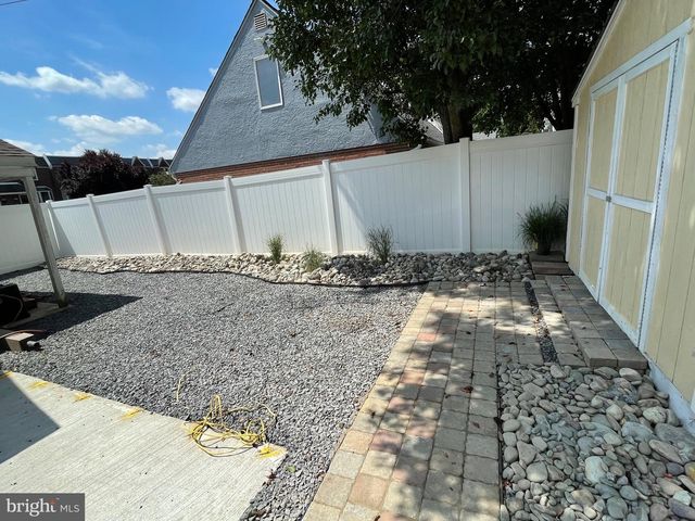 9200 ACADEMY RD #1ST FLOOR & PARKING, Philadelphia, PA 19114