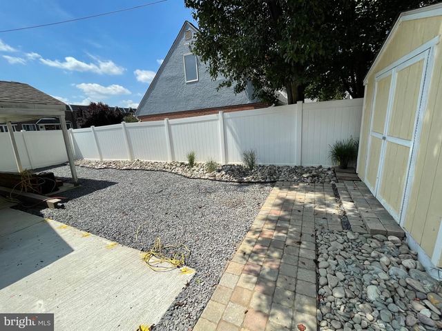 9200 ACADEMY RD #1ST FLOOR & PARKING, Philadelphia, PA 19114