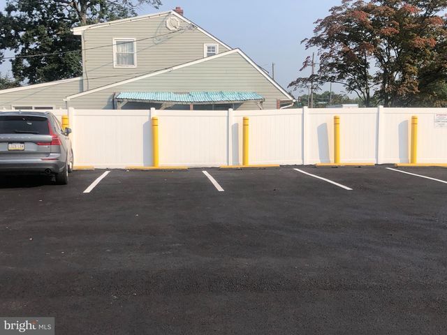 9200 ACADEMY RD #1ST FLOOR & PARKING, Philadelphia, PA 19114