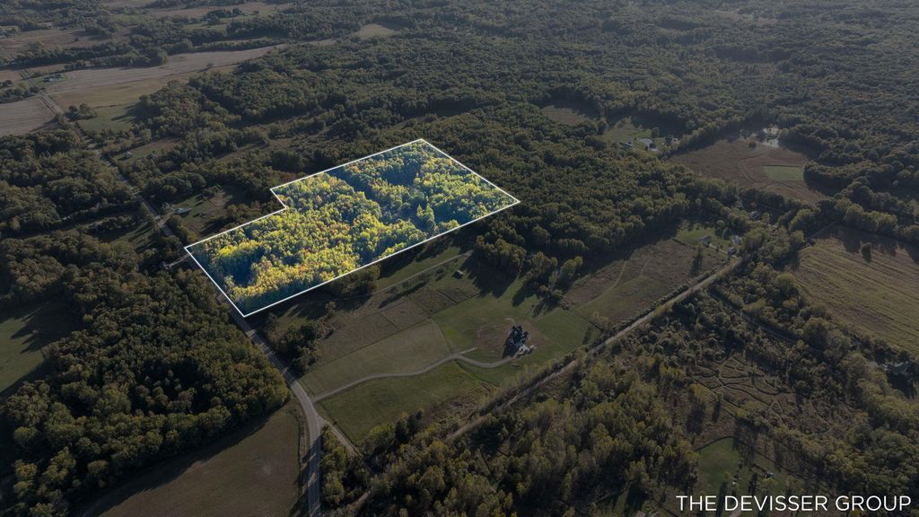 VL 34th, Allegan, MI 49010