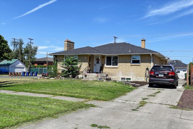 301 E Ermina Ave, Spokane, WA 99027