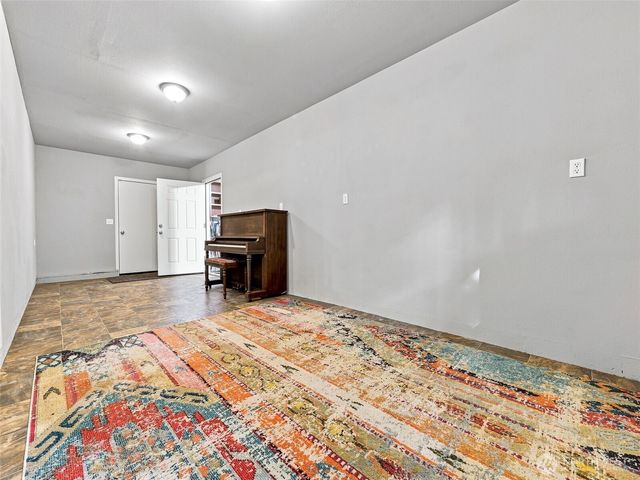8925 Timber Loop SE, Olympia, WA 98513