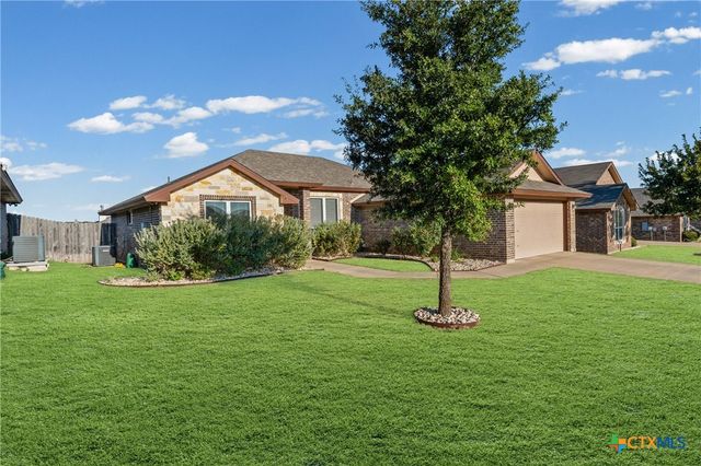 1905 Broken Shoe Trail, Temple, TX 76502