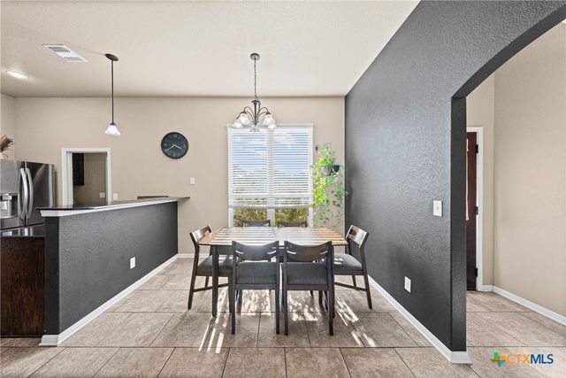 1905 Broken Shoe Trail, Temple, TX 76502