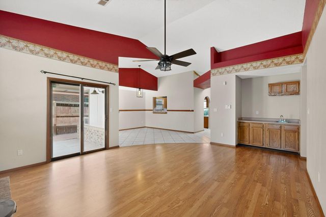 4604 Prairie View Road NW, Albuquerque, NM 87120