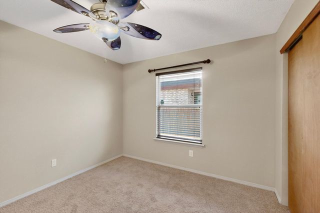 4604 Prairie View Road NW, Albuquerque, NM 87120