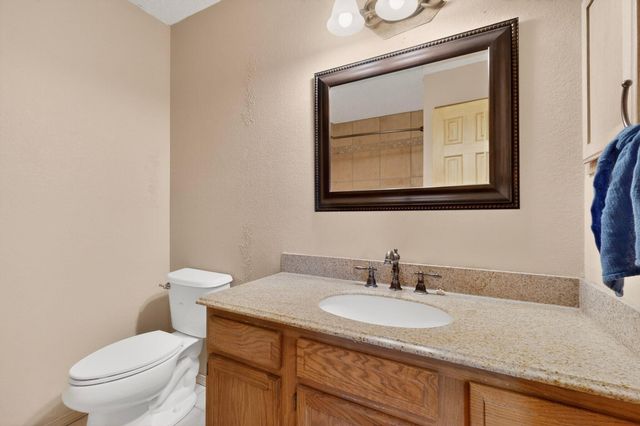 4604 Prairie View Road NW, Albuquerque, NM 87120