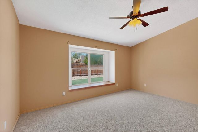 4604 Prairie View Road NW, Albuquerque, NM 87120