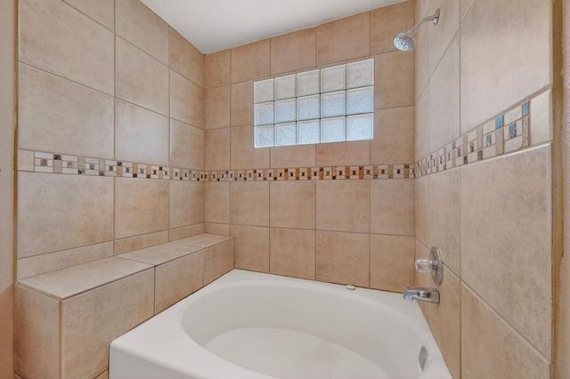 4604 Prairie View Road NW, Albuquerque, NM 87120