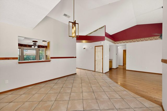 4604 Prairie View Road NW, Albuquerque, NM 87120