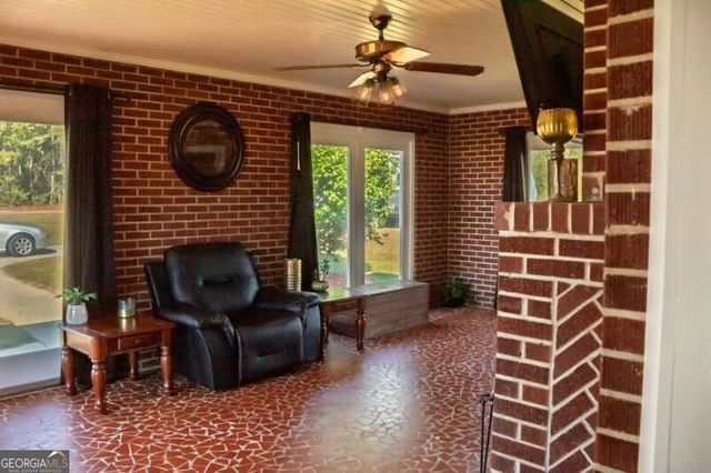 1161 Savannah Hwy, Sylvania, GA 30467