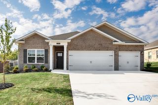 23354 Worcester Lane, Athens, AL 35613