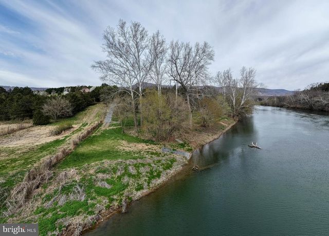 217 SILVER BELL LN, Luray, VA 22835