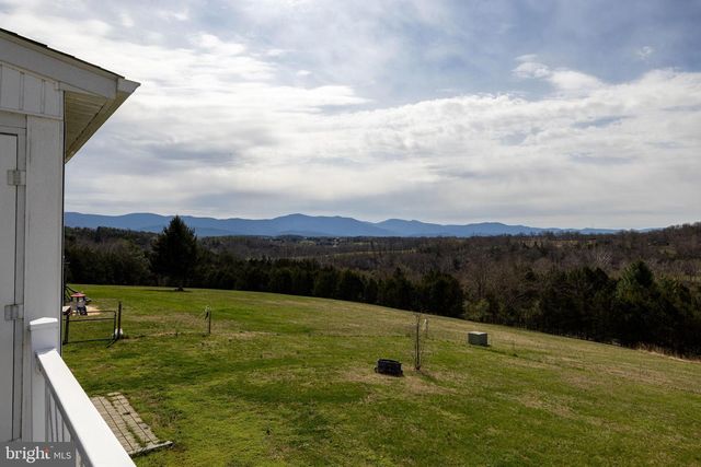 217 SILVER BELL LN, Luray, VA 22835