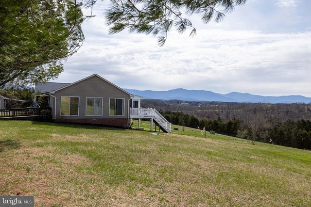 217 SILVER BELL LN, Luray, VA 22835