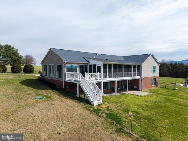 217 SILVER BELL LN, Luray, VA 22835