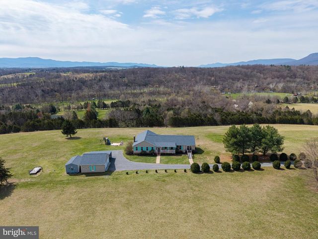 217 SILVER BELL LN, Luray, VA 22835