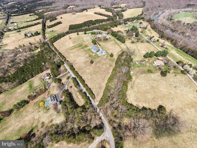 217 SILVER BELL LN, Luray, VA 22835