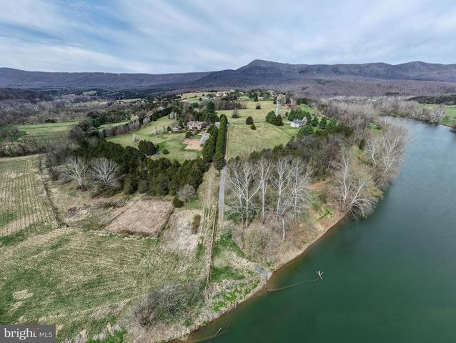 217 SILVER BELL LN, Luray, VA 22835