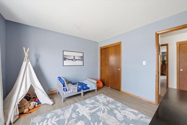 627 Prairie View DRIVE, North Prairie, WI 53153