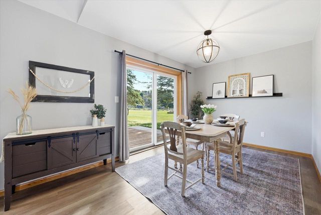 627 Prairie View DRIVE, North Prairie, WI 53153