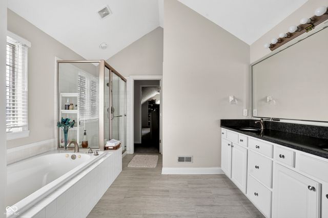3820 Steeplechase Drive, Carmel, IN 46032