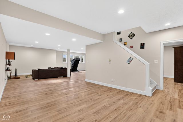3820 Steeplechase Drive, Carmel, IN 46032