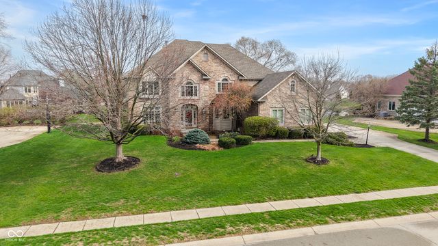 3820 Steeplechase Drive, Carmel, IN 46032