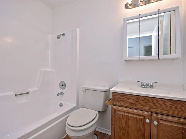 1604 Parkside CIR, Round Rock, TX 78664
