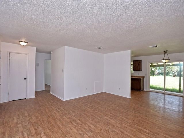1604 Parkside CIR, Round Rock, TX 78664