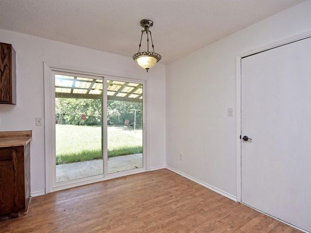 1604 Parkside CIR, Round Rock, TX 78664