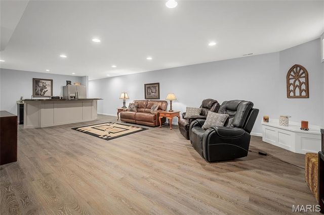 267 Oakhurst Circle, O'fallon, MO 63368