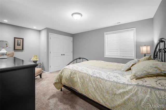 267 Oakhurst Circle, O'fallon, MO 63368