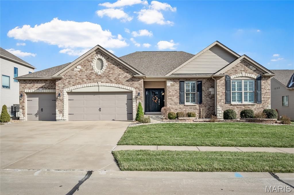 267 Oakhurst Circle, O'fallon, MO 63368