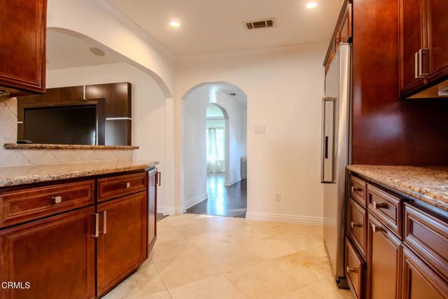 4635 Cartwright Avenue, Los Angeles, CA 91602