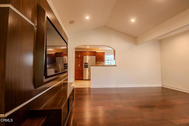 4635 Cartwright Avenue, Los Angeles, CA 91602