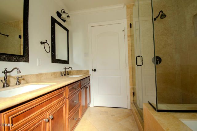 4635 Cartwright Avenue, Los Angeles, CA 91602